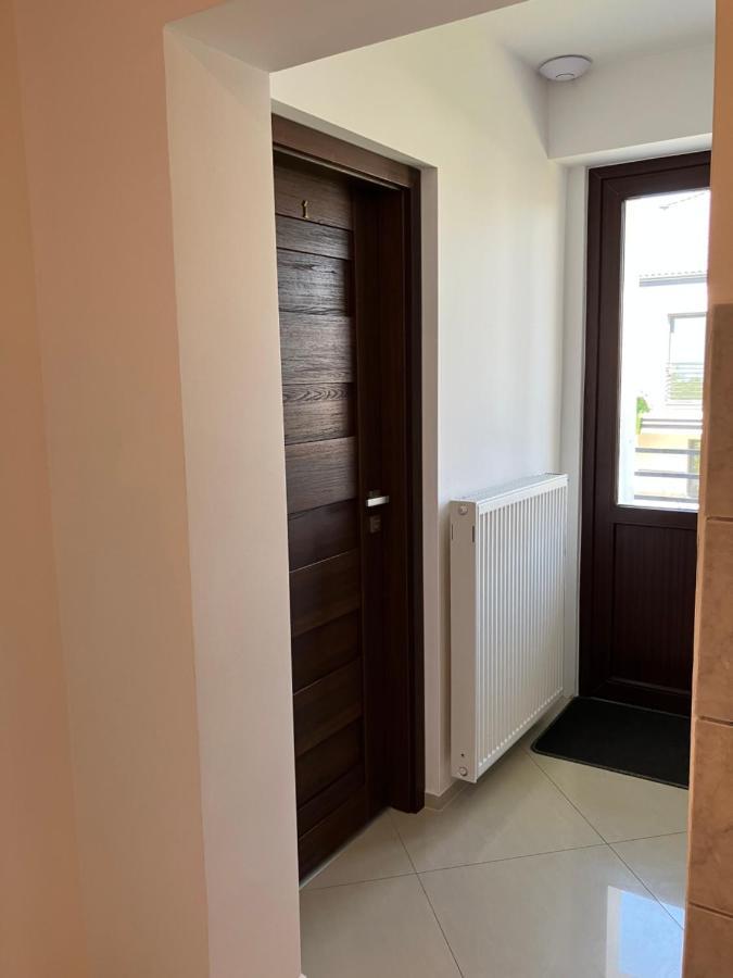 Agat Pokoje Goscinne Apartamenty بوبيروفو المظهر الخارجي الصورة